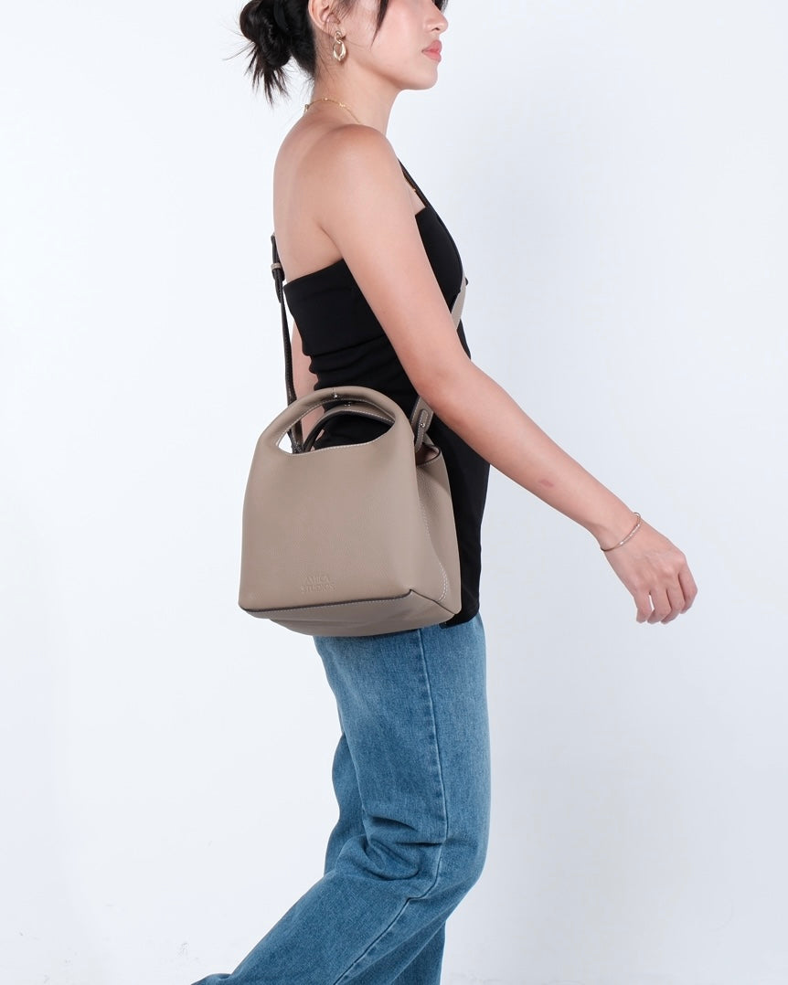 Ava Leather bag